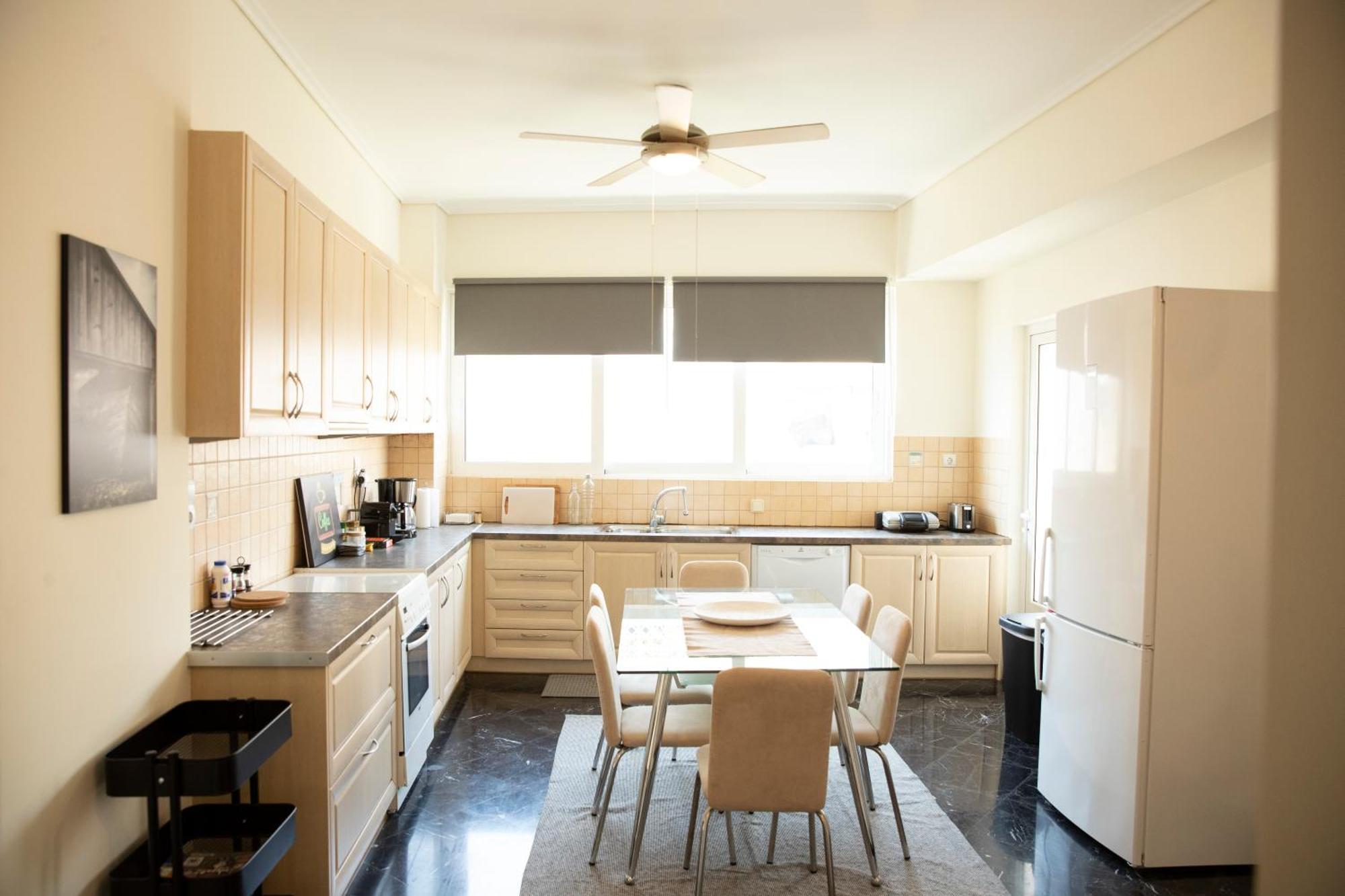 Spacious Glyfada Golf 4Br -Near Beach + Shops Athén Kültér fotó