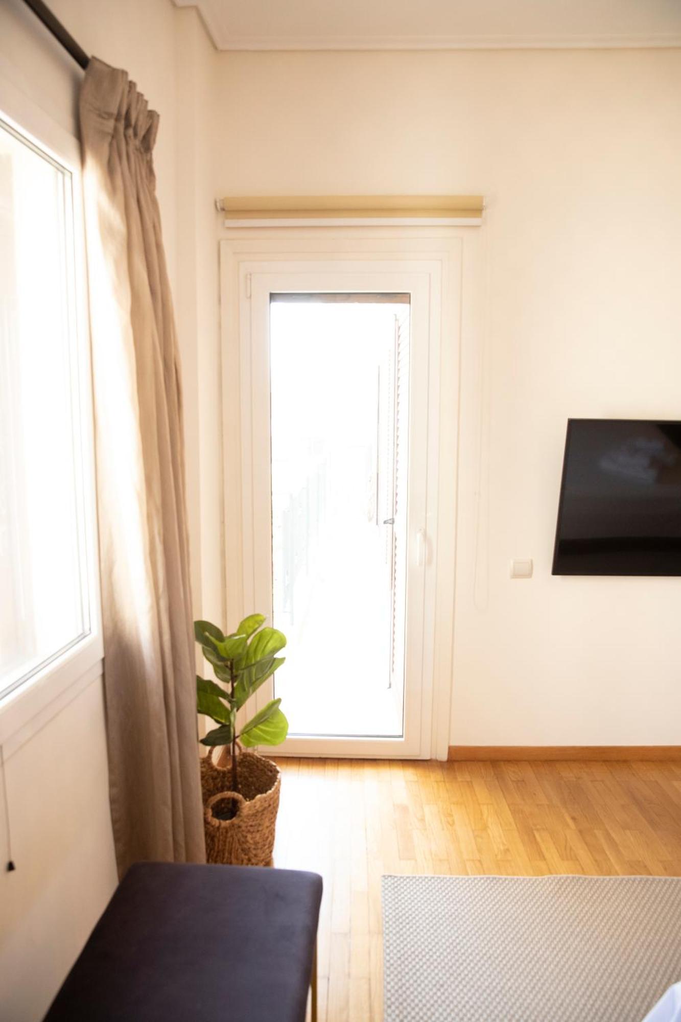 Spacious Glyfada Golf 4Br -Near Beach + Shops Athén Kültér fotó